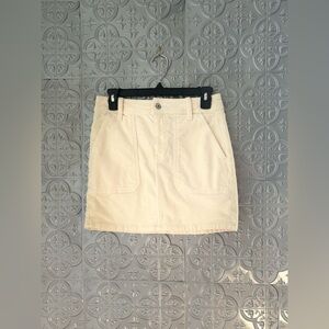 American Eagle Cream High Waisted Corduroy Mini Denim Skirt Size 2 dainty date